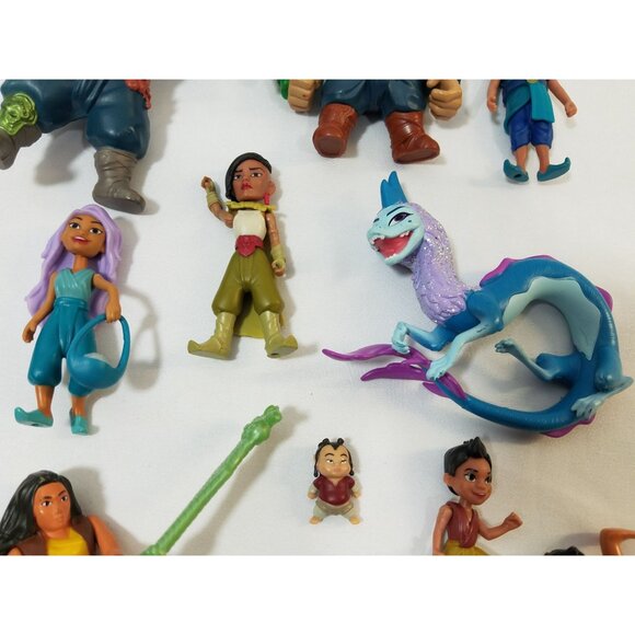 Disney Raya the Last Dragon Land of Kumandra lot of 11 figures mixed lot - Picture 3 of 9